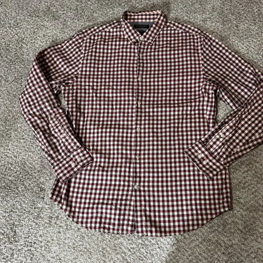 Banana Republic Button-Down Shirt Men's Large Camden Fit Luxe Flannel Red Plaid